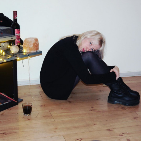 ELLEN MAIORANO (AUS)